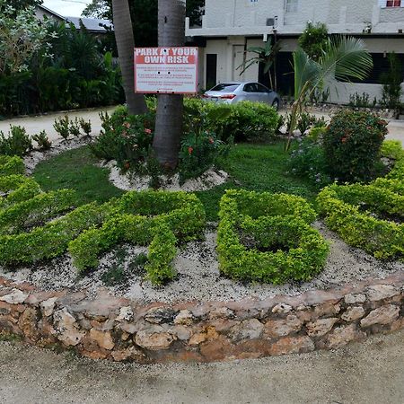 Bourbon Beach Jamaica Hotel Negril Buitenkant foto