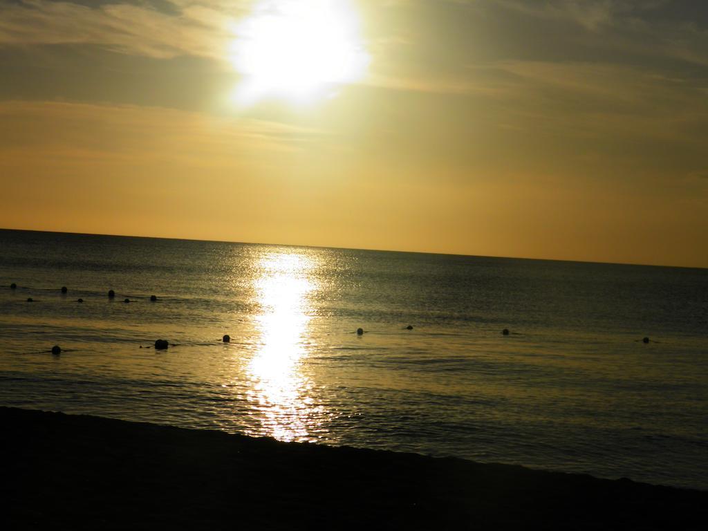 Bourbon Beach Jamaica Hotel Negril Buitenkant foto