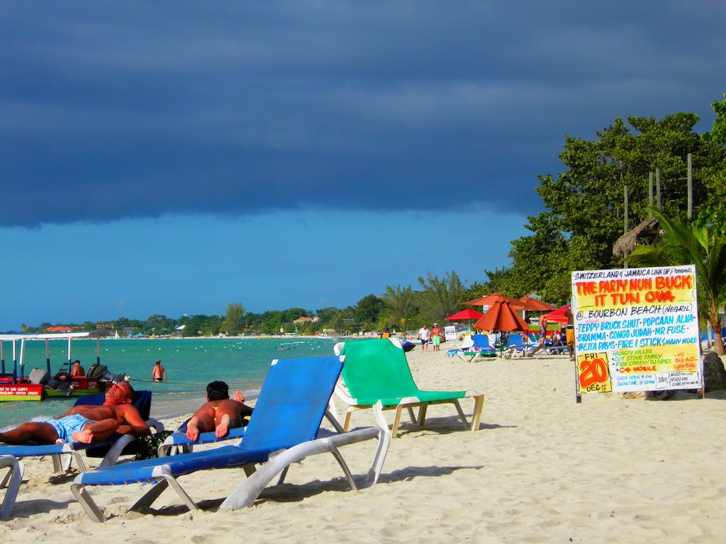 Bourbon Beach Jamaica Hotel Negril Buitenkant foto