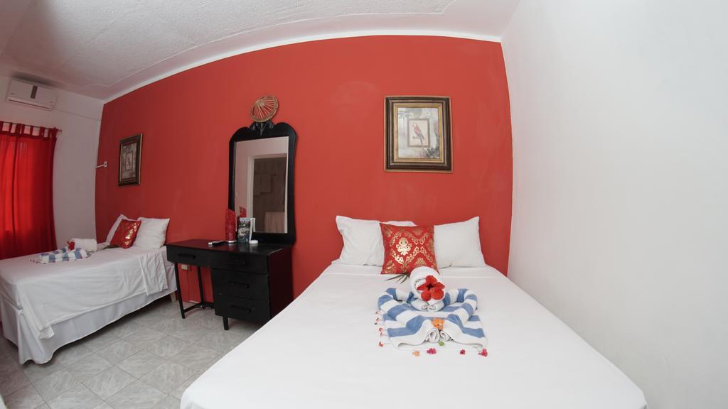 Bourbon Beach Jamaica Hotel Negril Buitenkant foto