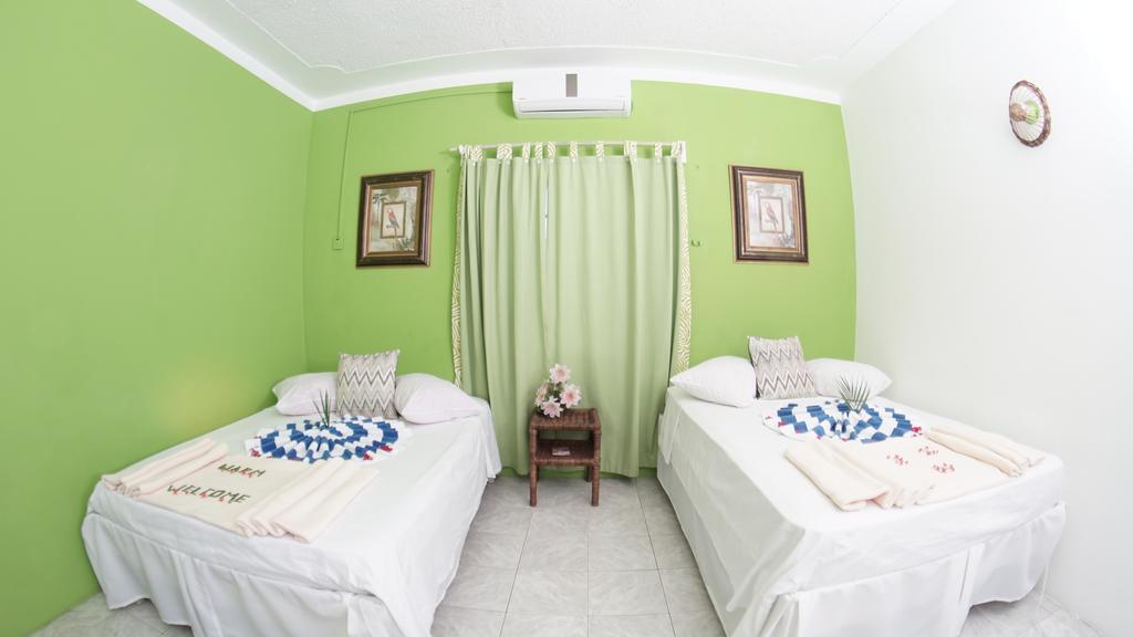 Bourbon Beach Jamaica Hotel Negril Buitenkant foto