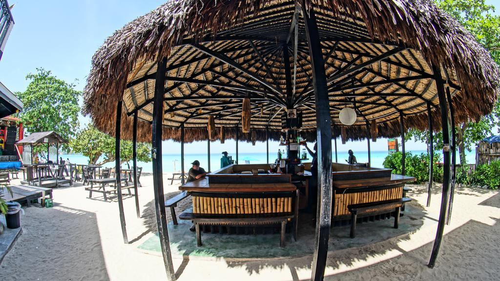 Bourbon Beach Jamaica Hotel Negril Buitenkant foto