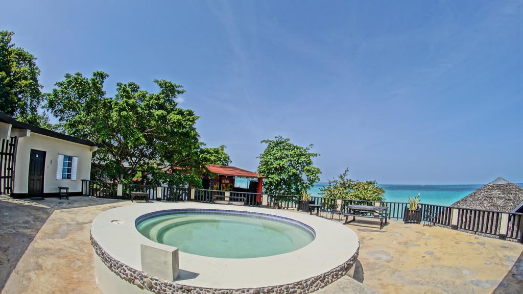 Bourbon Beach Jamaica Hotel Negril Buitenkant foto
