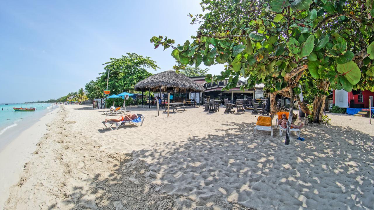 Bourbon Beach Jamaica Hotel Negril Buitenkant foto
