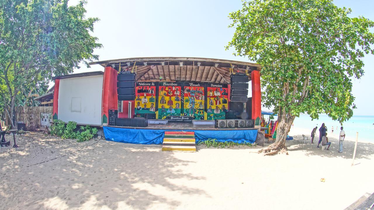 Bourbon Beach Jamaica Hotel Negril Buitenkant foto